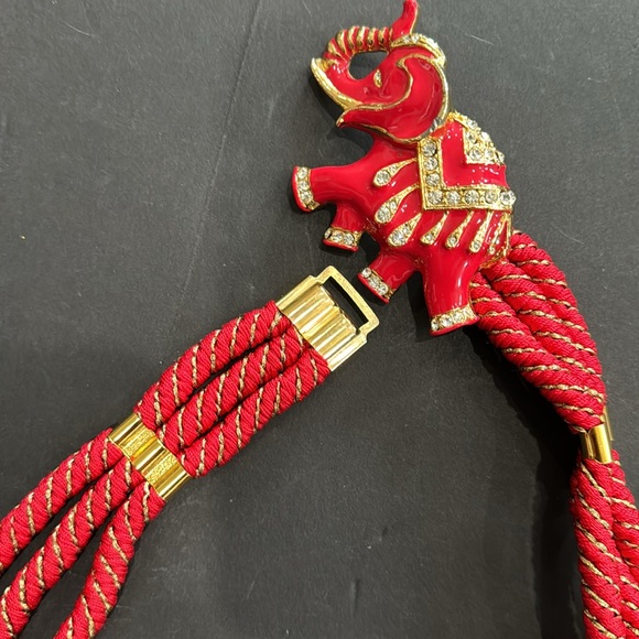 🛑🛑SOLD 🌸Vintage Gutos Red Rhinestone Elephant Stretch Belt - Picture 15 of 17